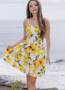 Li moon loves fresh air 01
