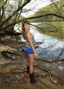 kimmy masturbates by the river 01