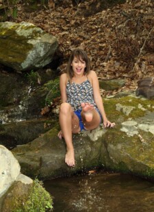 kimmy masturbates by the river 02